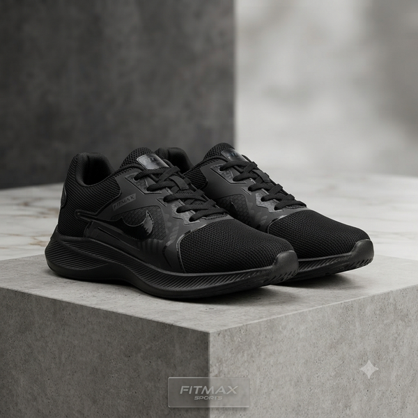 Ultra-Lightweight Sportswear Running Shoes – Sleek Black Design