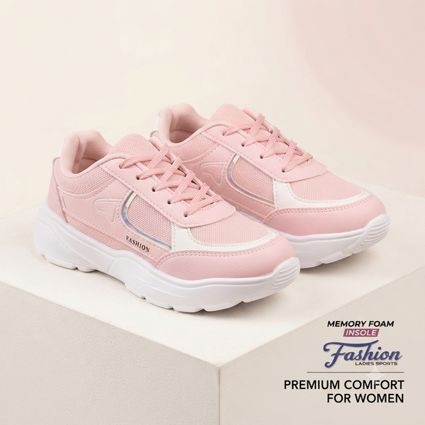 Fashion-Forward Everyday Comfort Sneakers - Soft Pink Edition